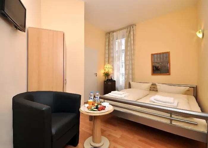 Apadana Frankfurt Hotel