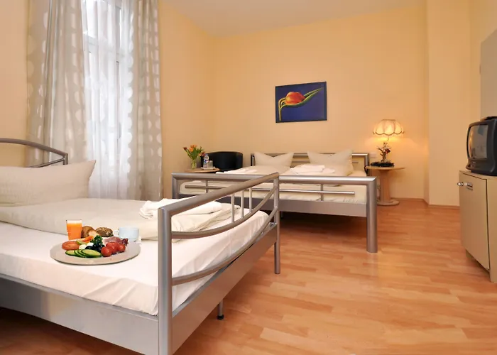 Szálloda Apadana Frankfurt 2*