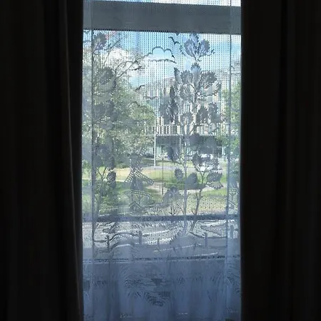 Apadana Frankfurt Ξενοδοχείο 2*